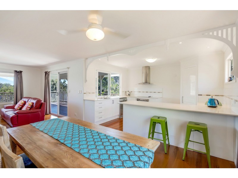 8 Exhibition Street, Pomona QLD 4568