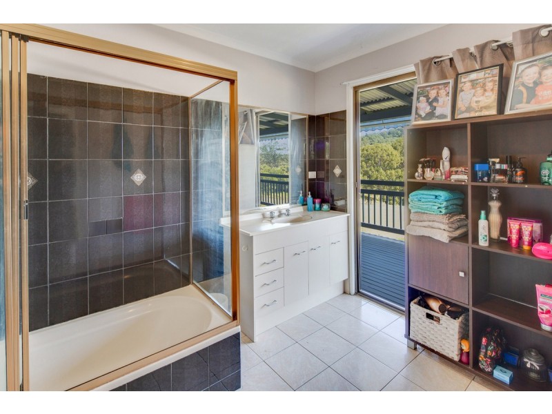 10 William Street, Cooran QLD 4569