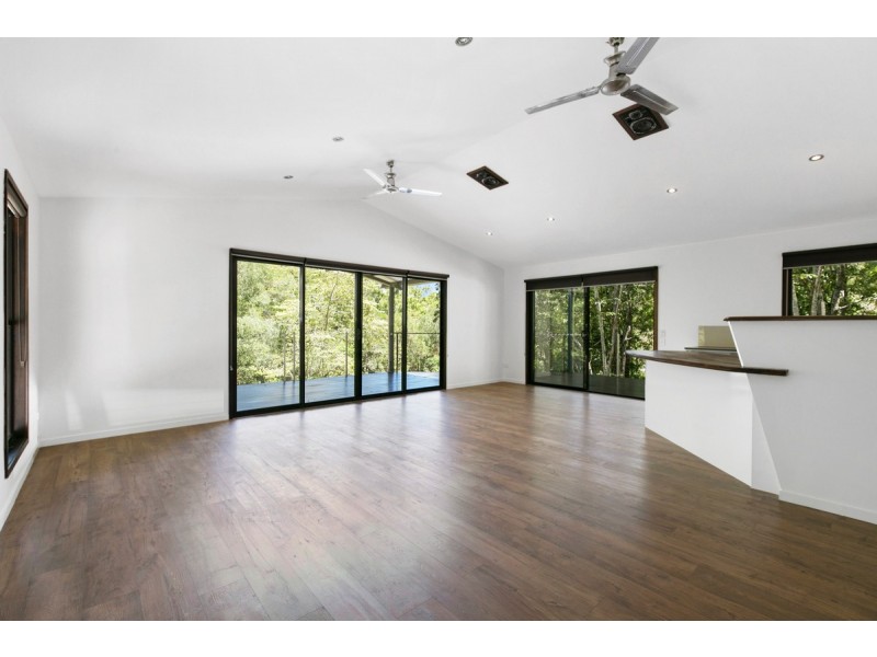 60 Highfield Rise, Pomona QLD 4568