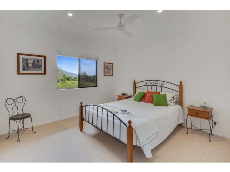 40 Brewers Road, Cooran QLD 4569