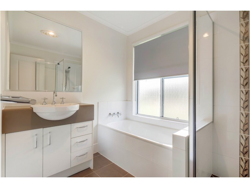 11 Elandra Terrace, Pomona QLD 4568
