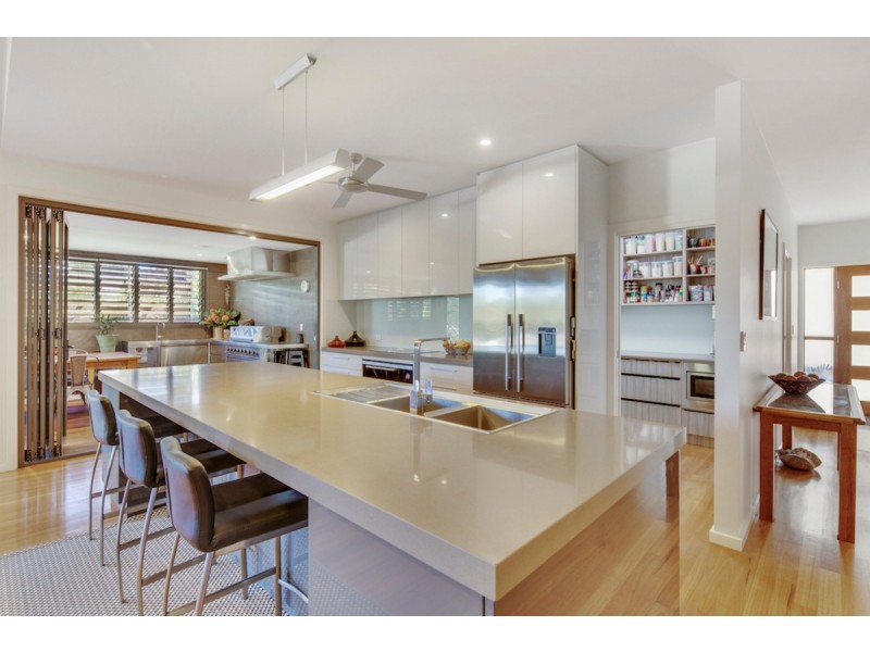 12 Songbird Drive, Pomona QLD 4568