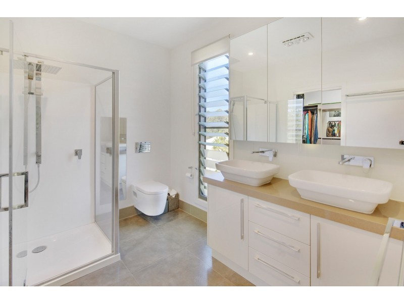 12 Songbird Drive, Pomona QLD 4568