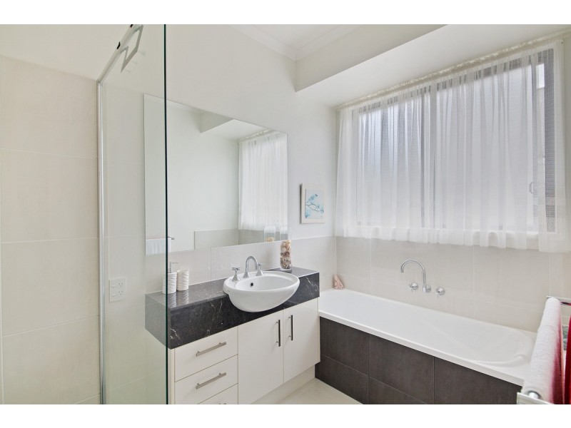 6 Whistler Way, Pomona QLD 4568