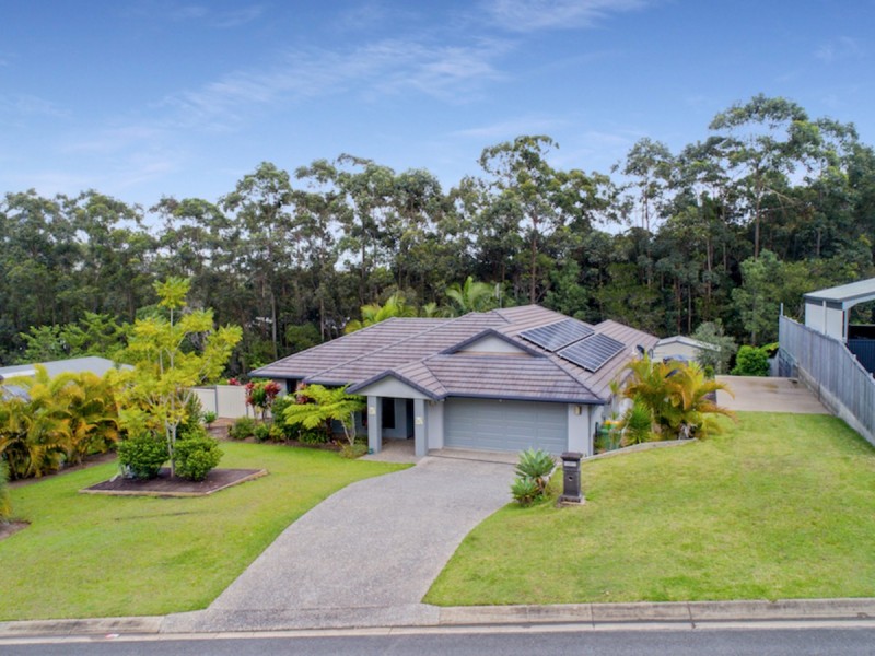 6 Whistler Way, Pomona QLD 4568