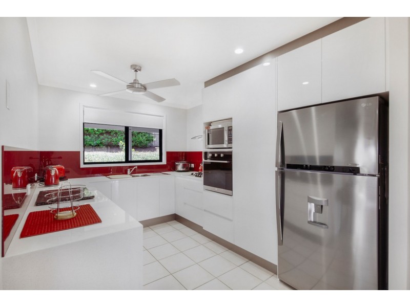 9 Weemilah Court, Cooran QLD 4569