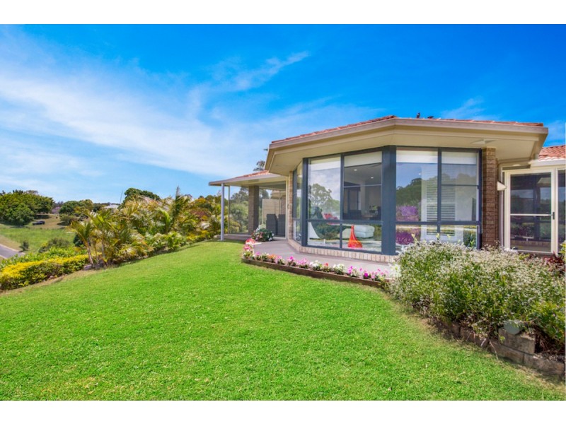 9 Weemilah Court, Cooran QLD 4569