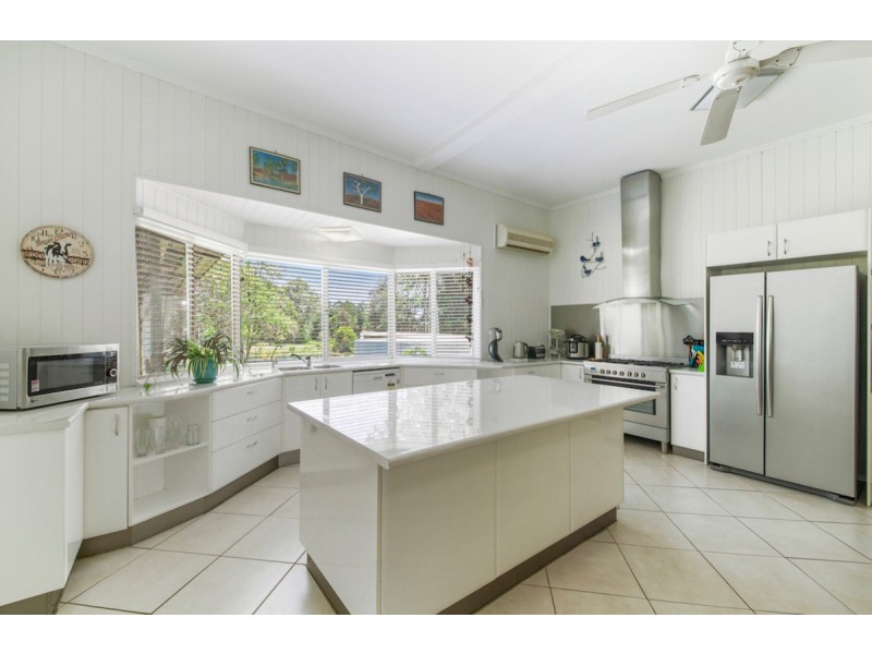 628 Traveston Road, Traveston QLD 4570