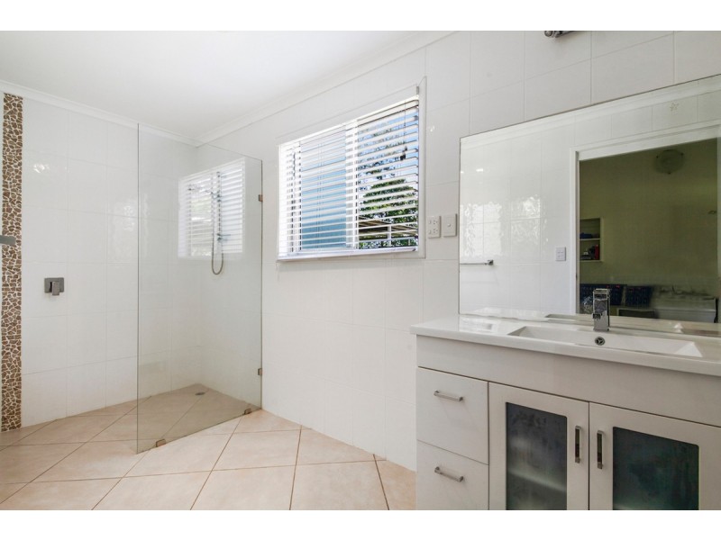 628 Traveston Road, Traveston QLD 4570