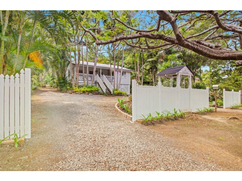 20 Pavilion Street, Pomona QLD 4568