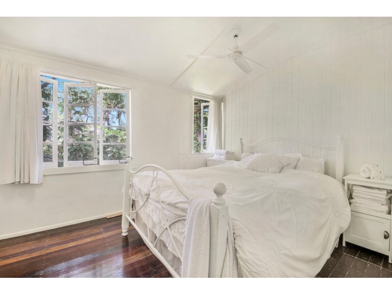 20 Pavilion Street, Pomona QLD 4568