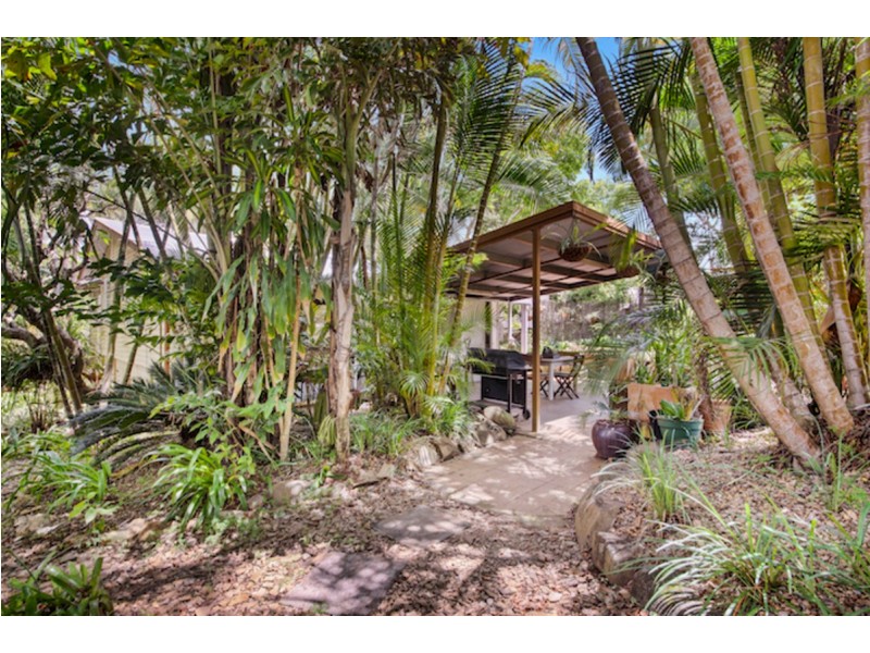 20 Pavilion Street, Pomona QLD 4568