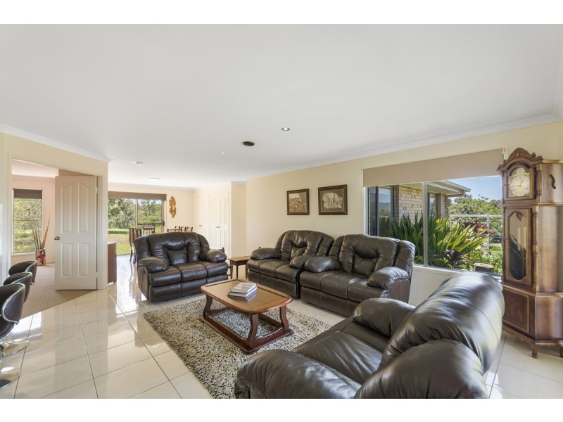 226 Tandur-Traveston Road, Traveston QLD 4570
