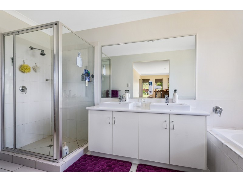 226 Tandur-Traveston Road, Traveston QLD 4570