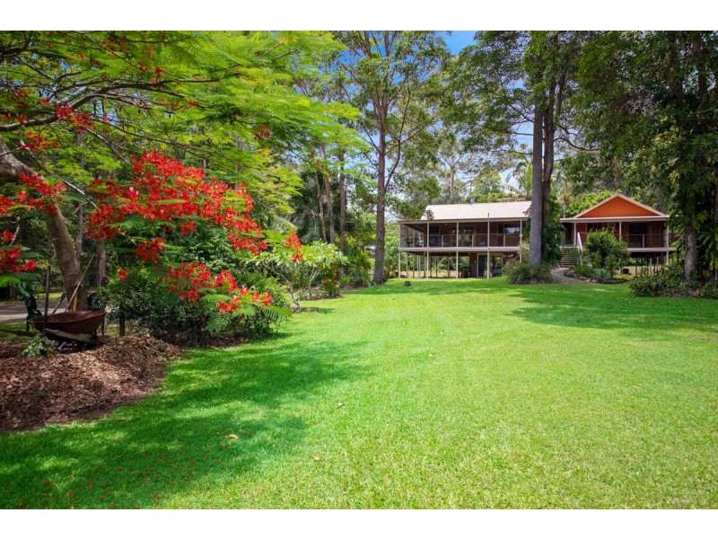 55 Hatch Road, Cootharaba QLD 4565