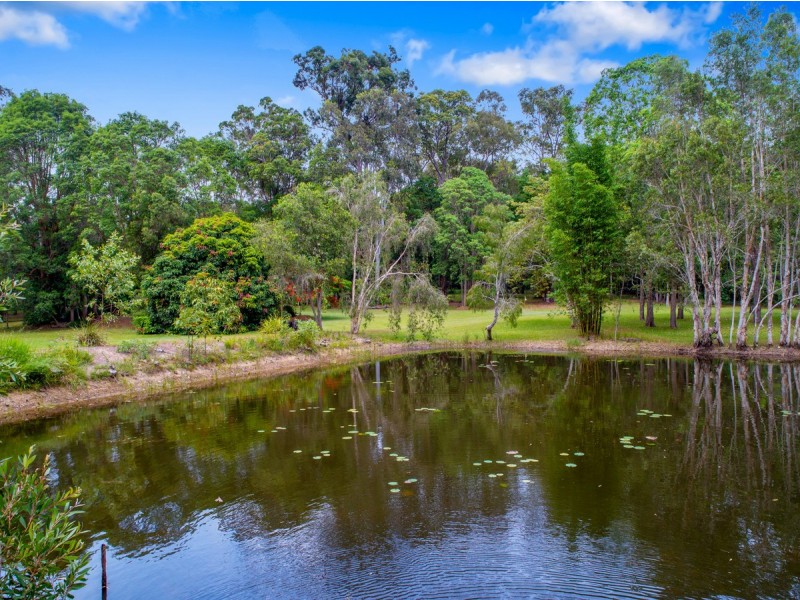 55 Hatch Road, Cootharaba QLD 4565