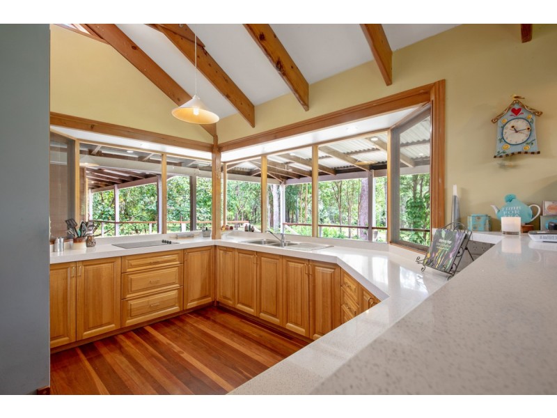 55 Hatch Road, Cootharaba QLD 4565