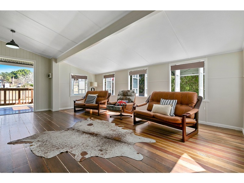 65 Main Street, Kin Kin QLD 4571