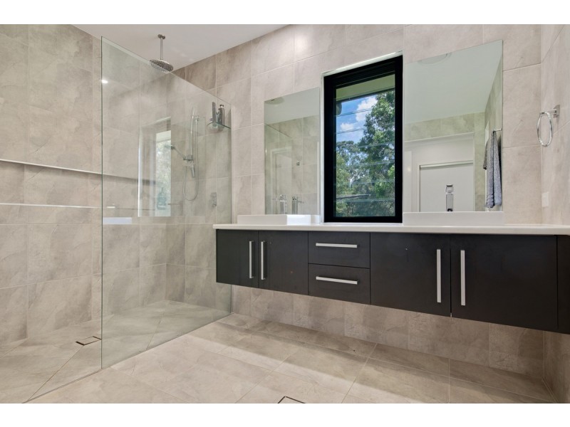 24 Limetree Lane, Pomona QLD 4568