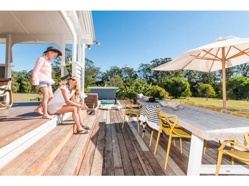 306 Louis Bazzo Drive, Pomona QLD 4568