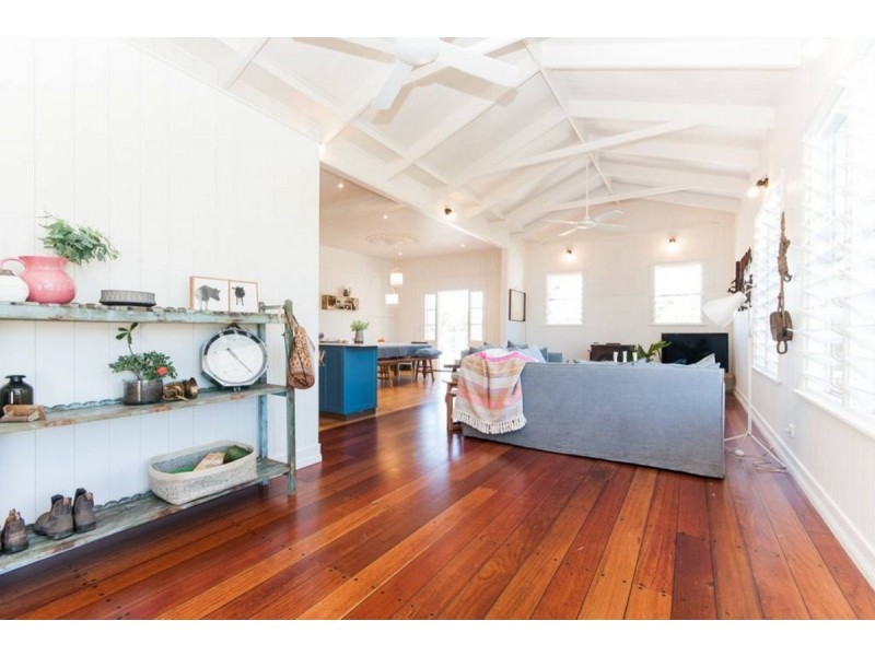 306 Louis Bazzo Drive, Pomona QLD 4568