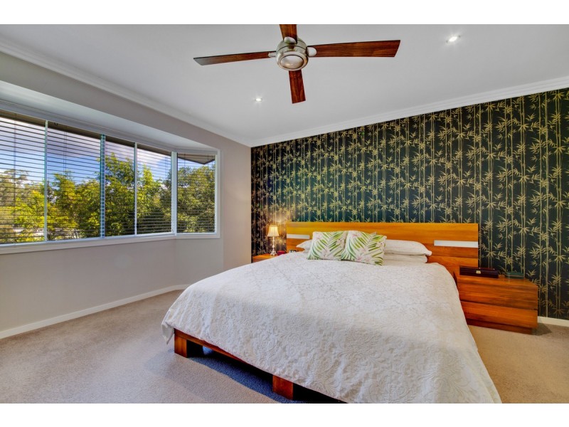 27 Topaz Street, Cooroy QLD 4563