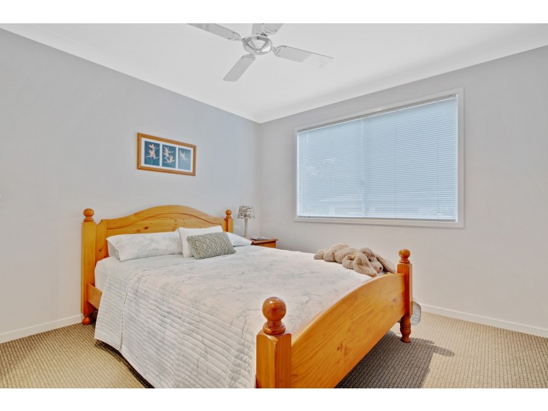 27 Topaz Street, Cooroy QLD 4563