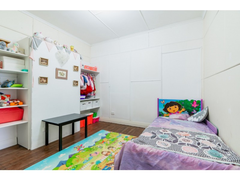 42a Pottery Street, Pomona QLD 4568