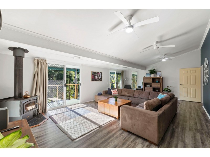 396 Coles Creek Road, Cooran QLD 4569