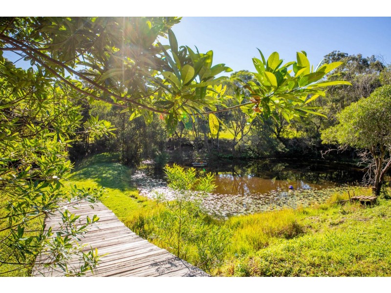 396 Coles Creek Road, Cooran QLD 4569