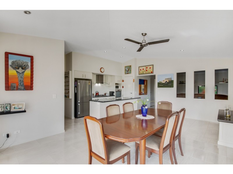 68 Coles Creek Road, Cooran QLD 4569