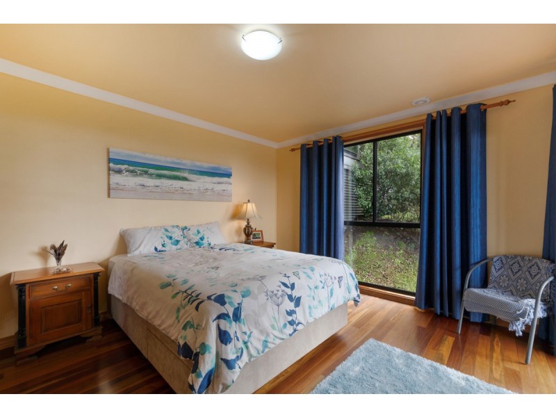 301 Tablelands Road, Cooran QLD 4569