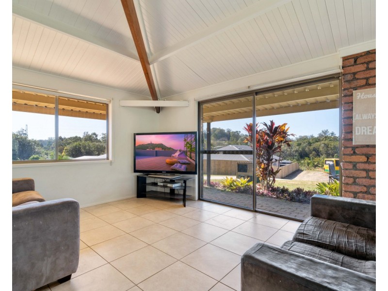 6 Norton Court, Cooroy QLD 4563