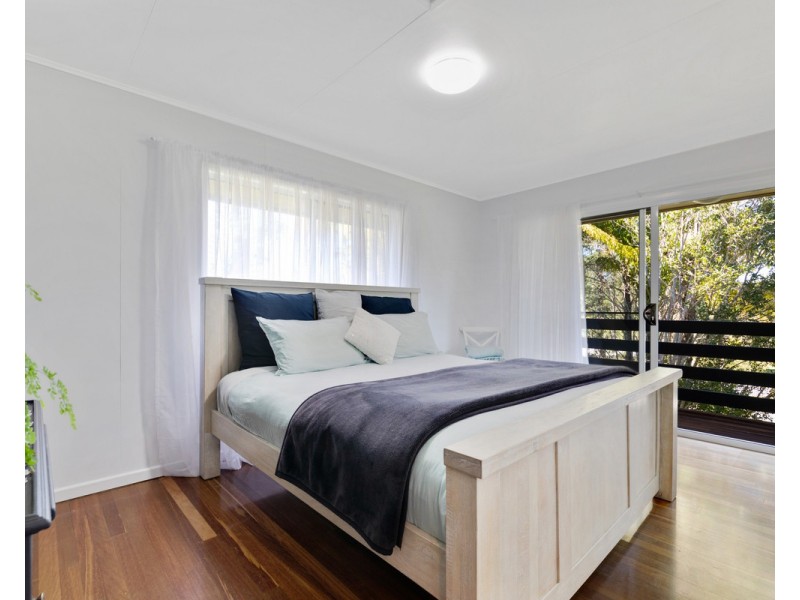 22 Lake MacDonald Drive, Cooroy QLD 4563