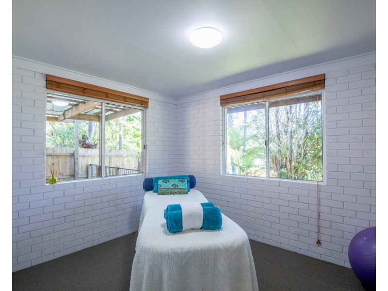 22 Lake MacDonald Drive, Cooroy QLD 4563