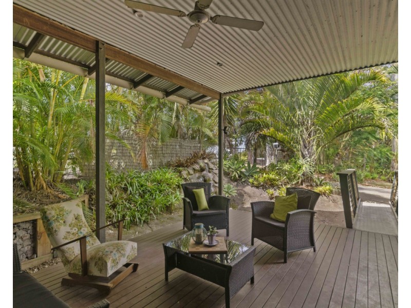 6 Albert Street, Cooran QLD 4569
