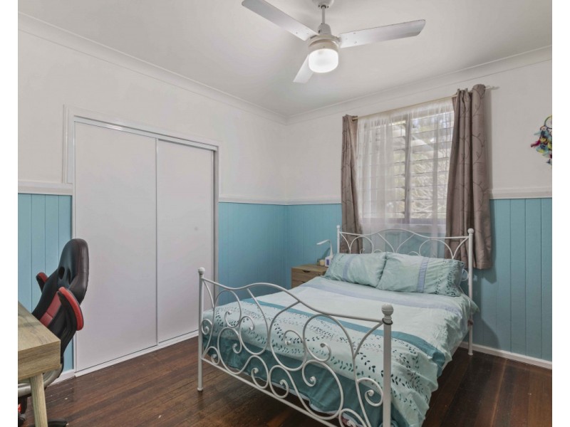 6 Albert Street, Cooran QLD 4569