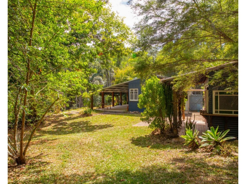 10 Brush Box La, Federal QLD 4568