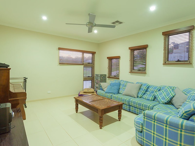 11 Friarbird Place, Pomona QLD 4568