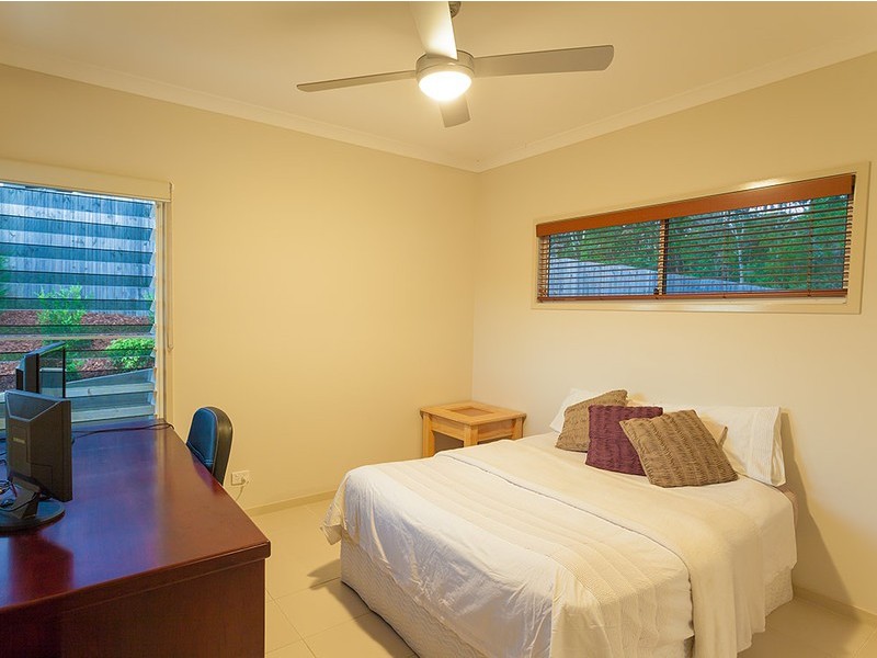 11 Friarbird Place, Pomona QLD 4568