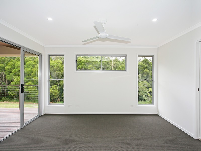 14 Friarbird Place, Pomona QLD 4568