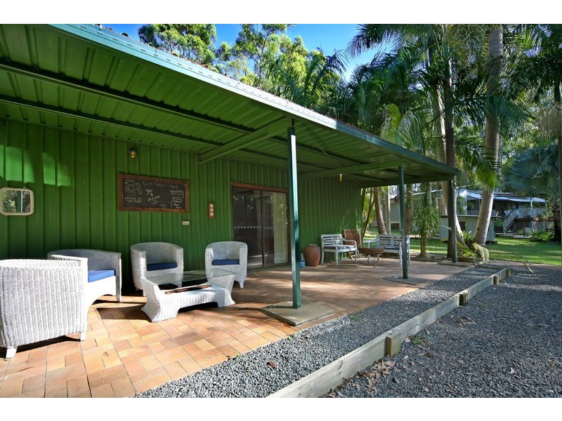 834 Cootharaba Rd, Cootharaba QLD 4565
