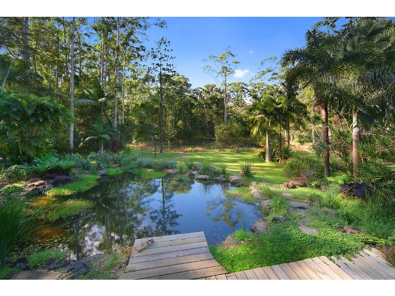 834 Cootharaba Rd, Cootharaba QLD 4565