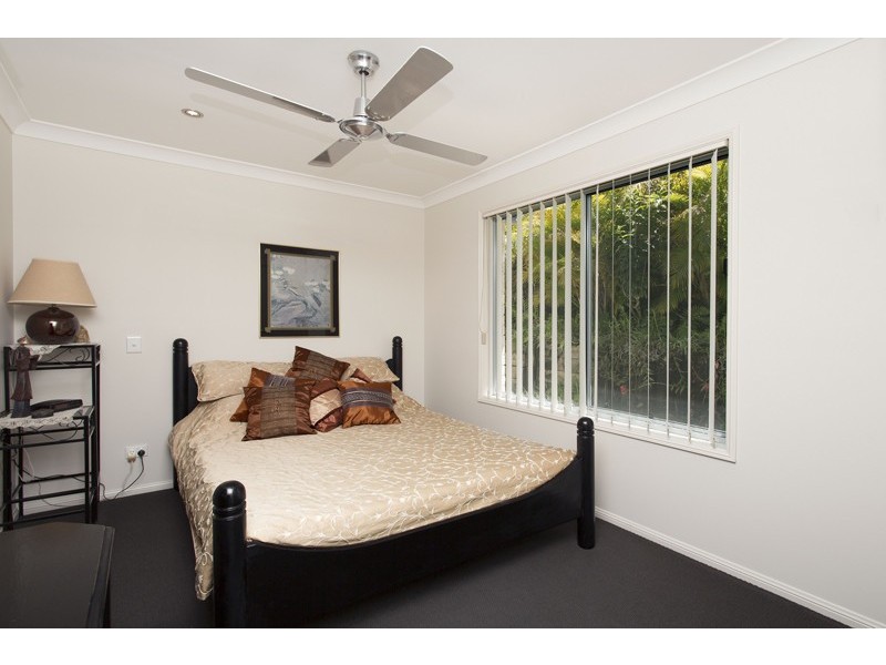 11 Whistler Way, Pomona QLD 4568