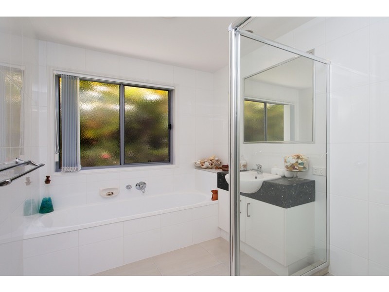 11 Whistler Way, Pomona QLD 4568