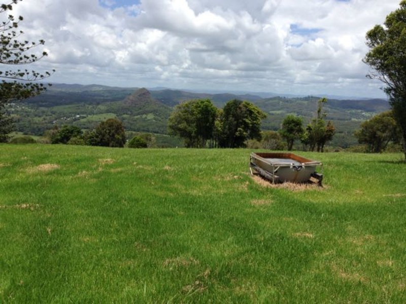 303 Tablelands Road, Cooran QLD 4569