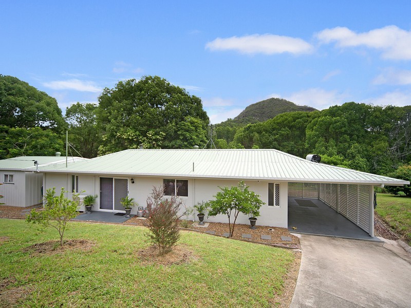7 Martin St, Cooran QLD 4569