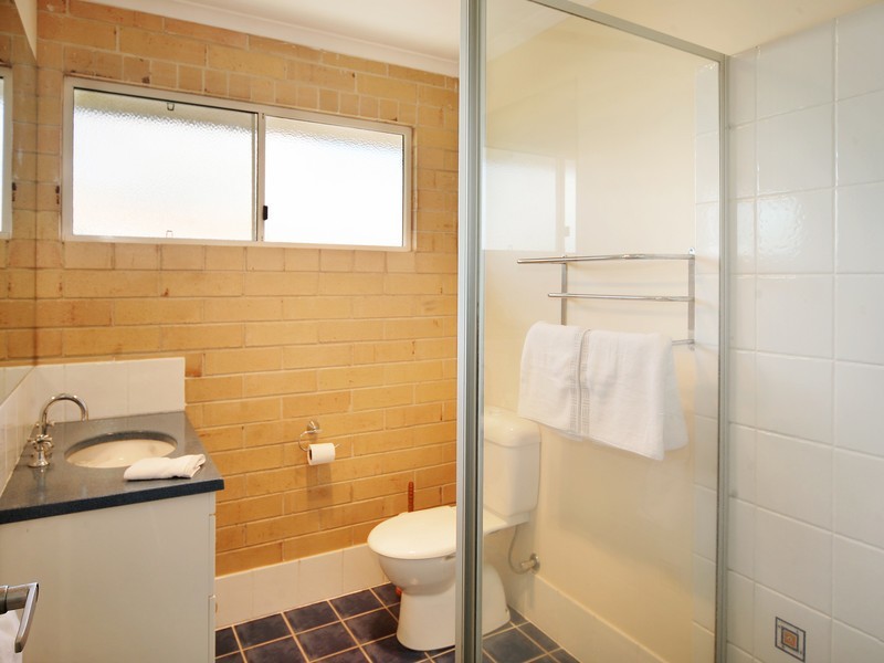 1 Oregon Ct, Cooroy QLD 4563