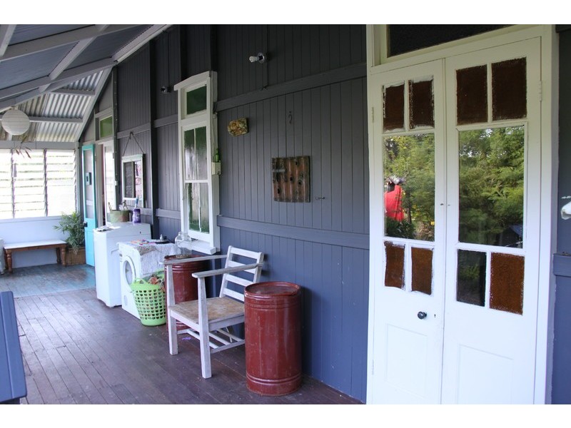 24 Queen St, Cooran QLD 4569