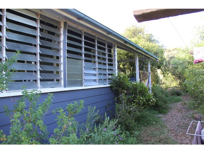 24 Queen St, Cooran QLD 4569